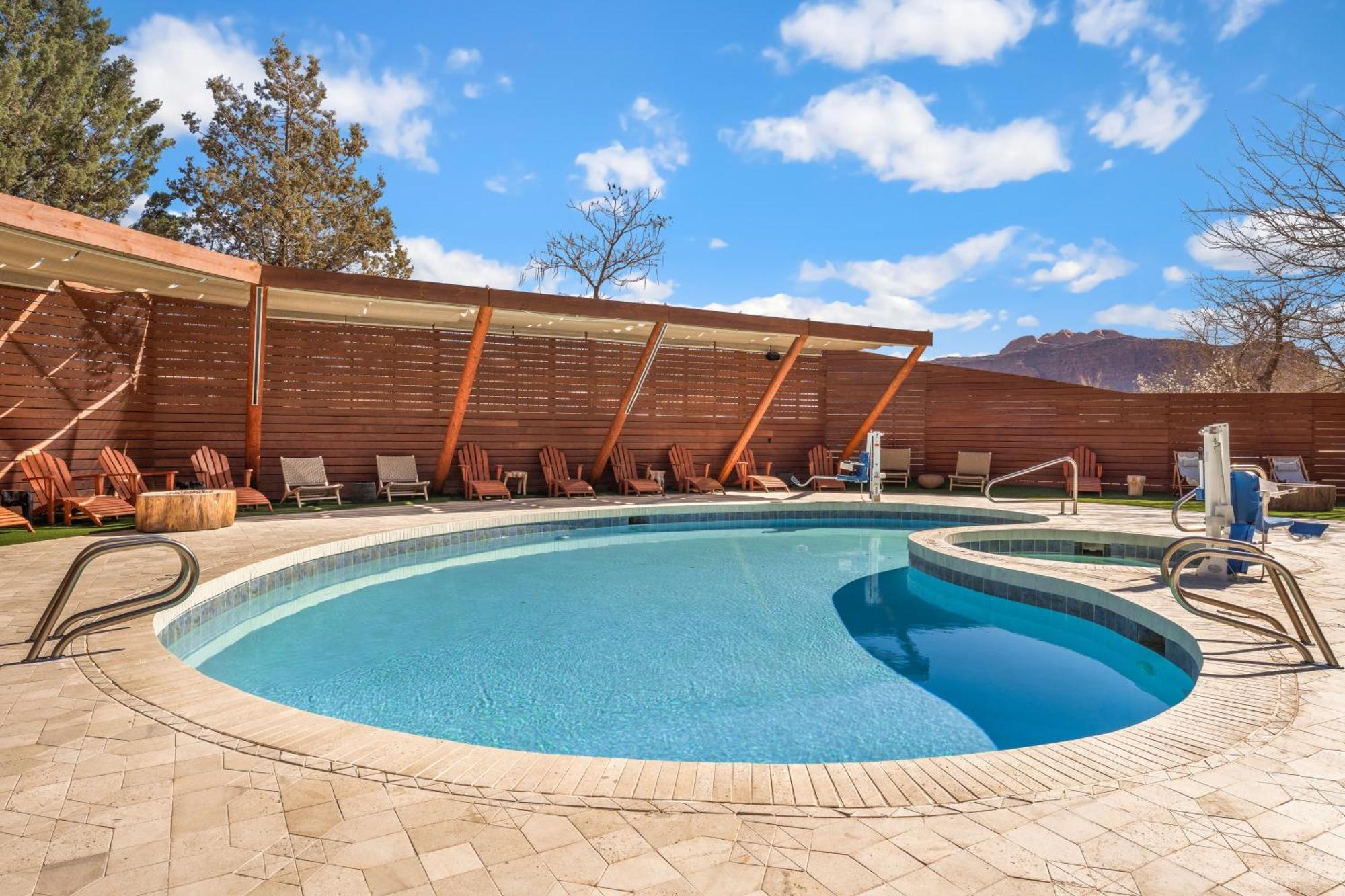 Wolfe'S Moab, Adult Only Hotel ภายนอก รูปภาพ